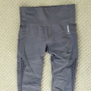 Gym shark leggings